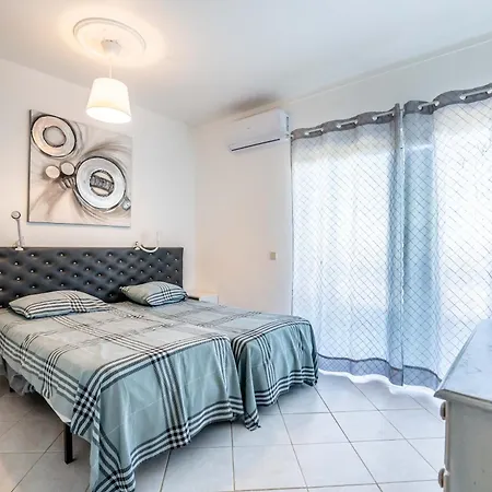 Villa Paradis *